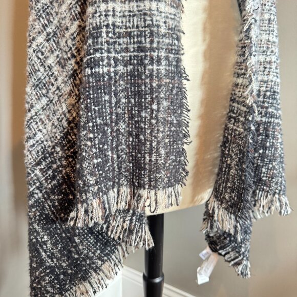 NEW Ann Taylor Loft Super Soft XL Scarf Wrap - Picture 6 of 15